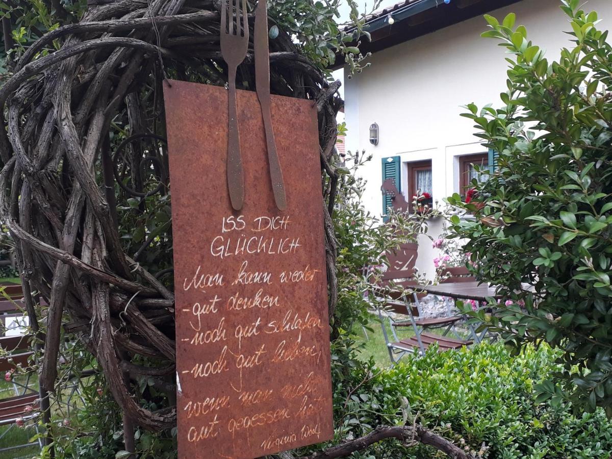 Landgasthof Zum Kirchenwirt Kellberg  Bagian luar foto