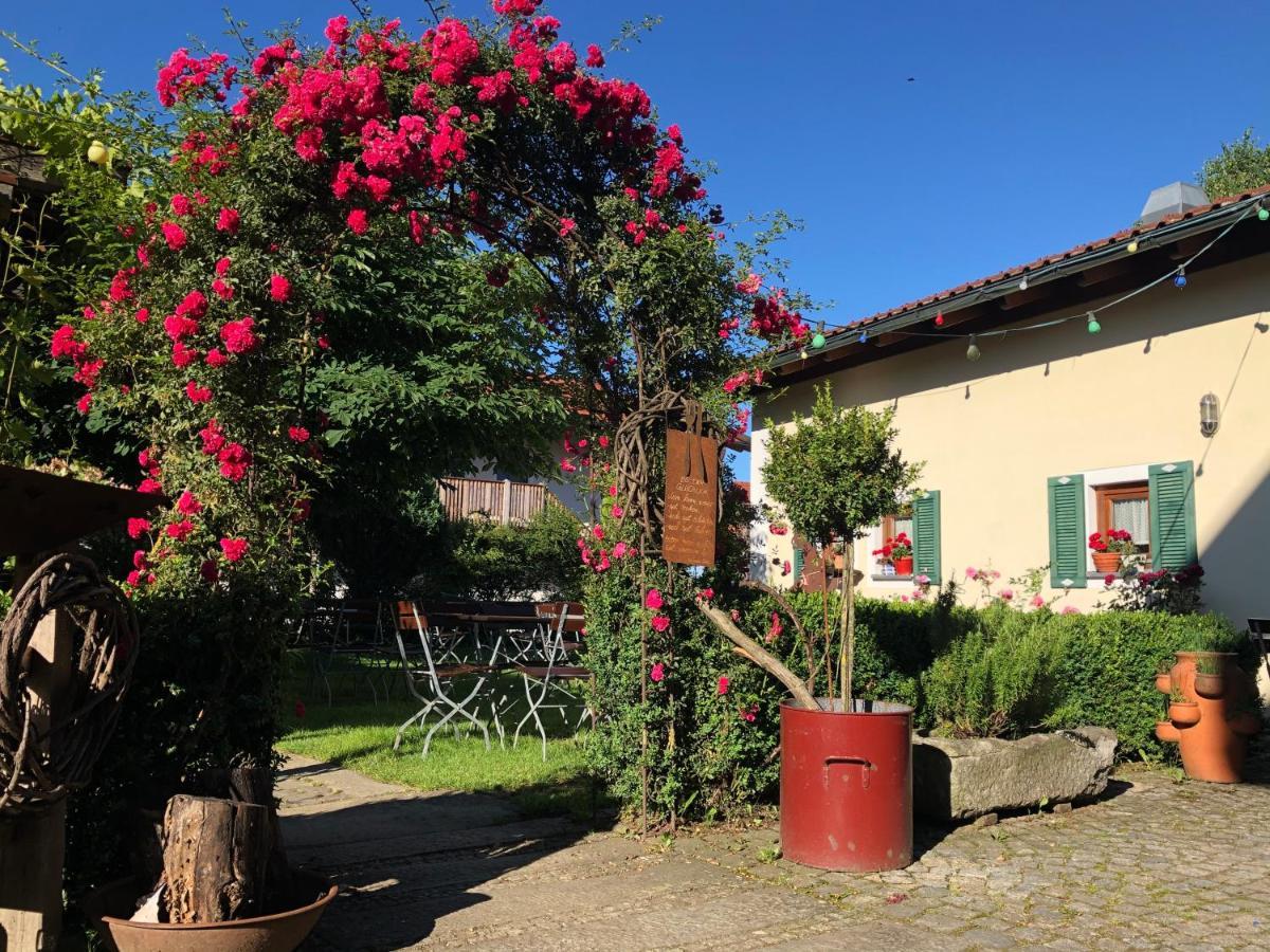 Landgasthof Zum Kirchenwirt Kellberg  Bagian luar foto